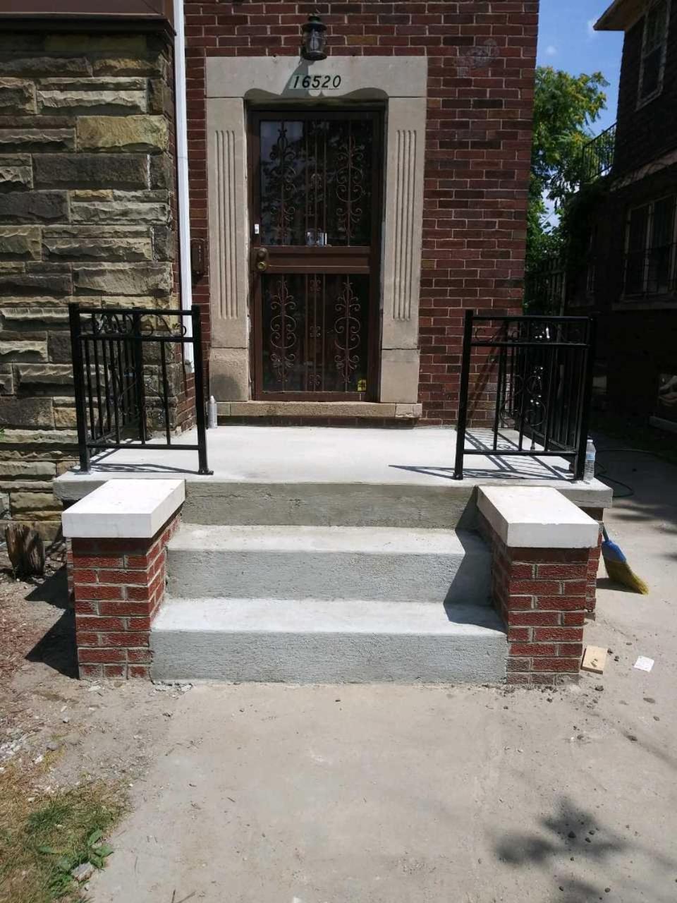 Master Bedroom In Home Away From Home Detroit Exterior foto
